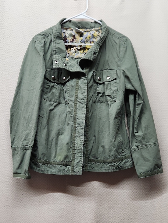 Columbia Sportswear Company Jackets & Blazers - Light Olive Utility Jacket with Snap Flap Pockets